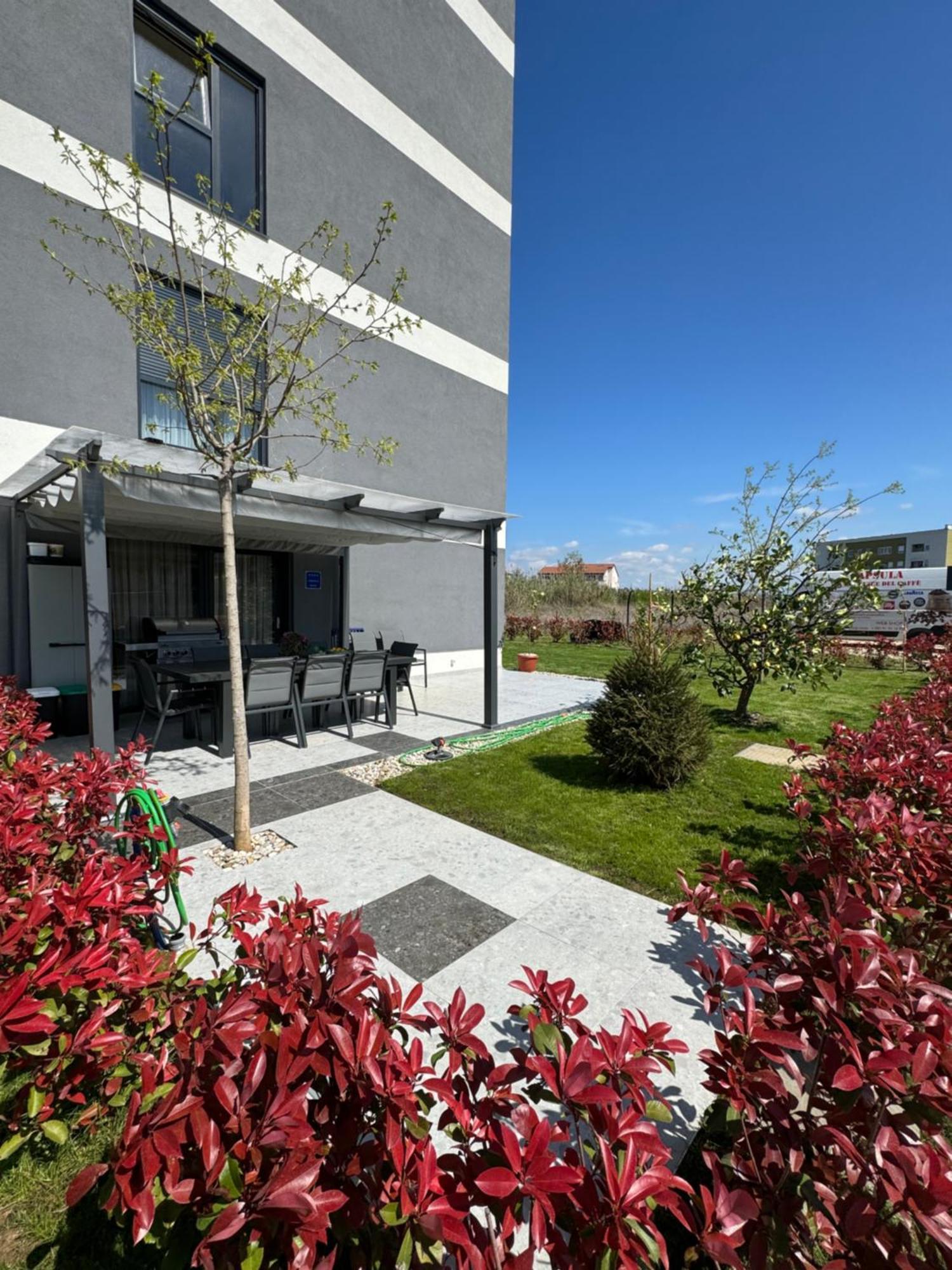 Capsula Luxury Apartman *