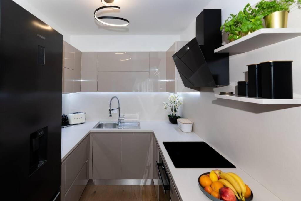 Capsula Luxury Apartment